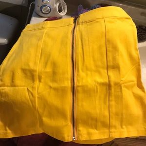Zip up skirt yellow